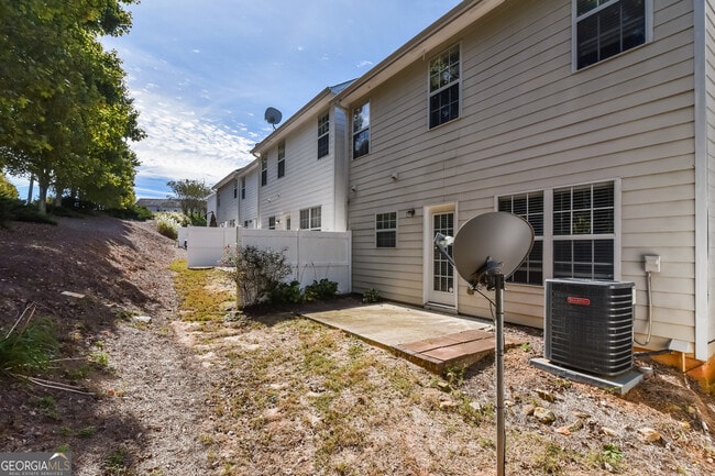 Building Photo - 4746 Autumn Rose Trail