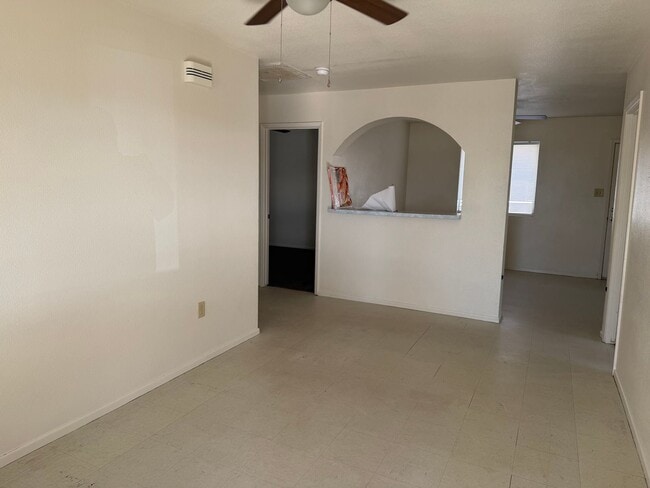 Building Photo - San Luis 3 Bedroom home with Fenced Lot