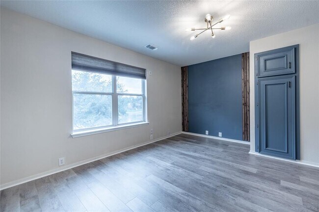 Building Photo - 17611 S Summit Canyon Dr