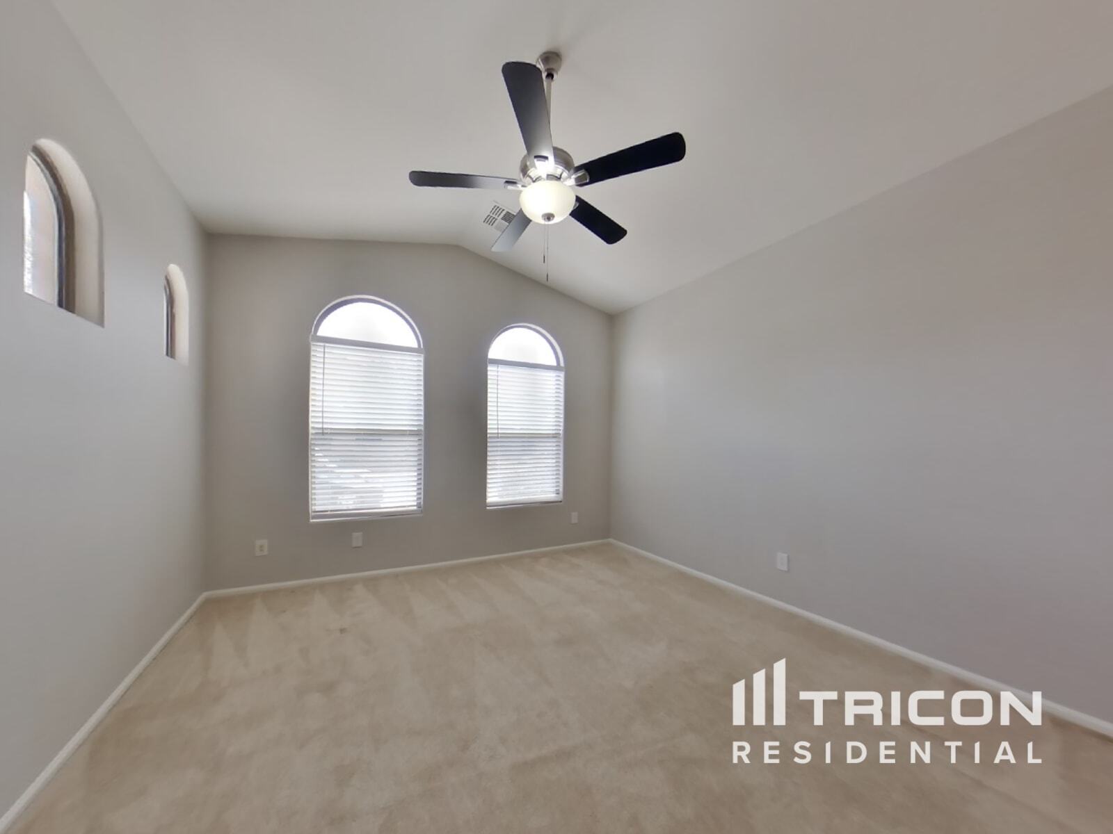 Building Photo - 22340 Dietz Dr