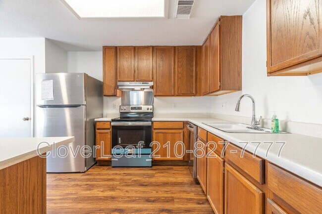 Building Photo - 15407 Canteen Creek Dr