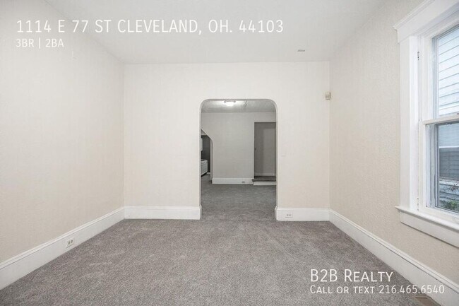 Building Photo - 1114 E 77th St