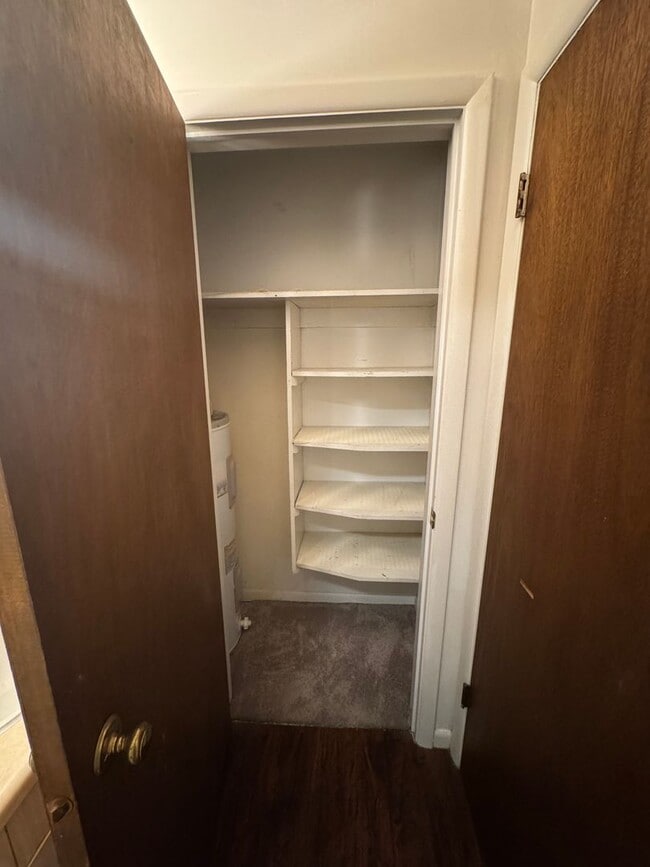 Building Photo - 1 Bedroom 1 Bath-Moon Township