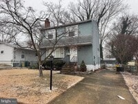 Building Photo - 4741 River Rd