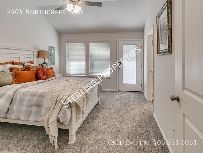 Building Photo - 2404 Northcreek Ln