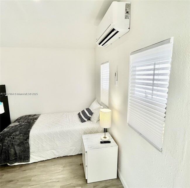 Building Photo - 14830 SW 178th Terrace