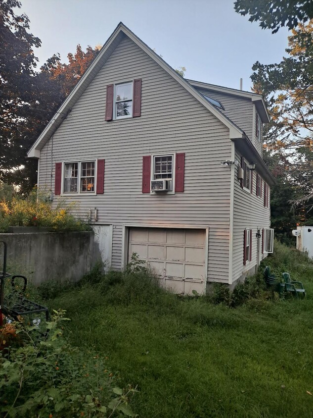 Building Photo - 79 S Stanley Hill Rd
