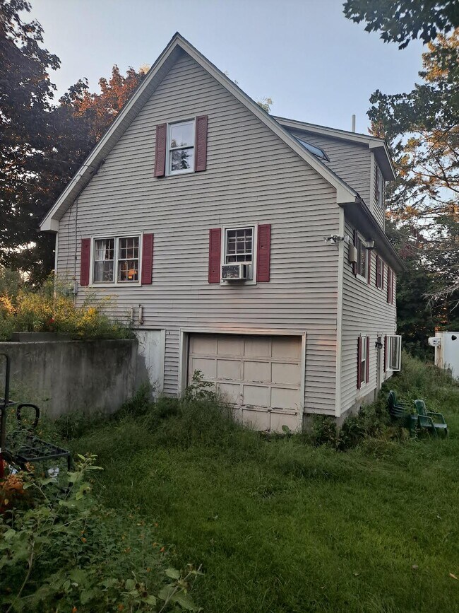 Building Photo - 79 S Stanley Hill Rd