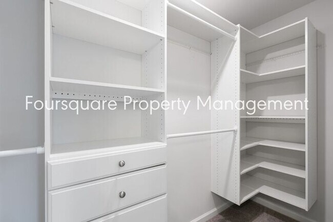 Building Photo - Stylish 3-Level Townhome with Bonus Suite, Deck & Garage – Near I-540 and Shopping