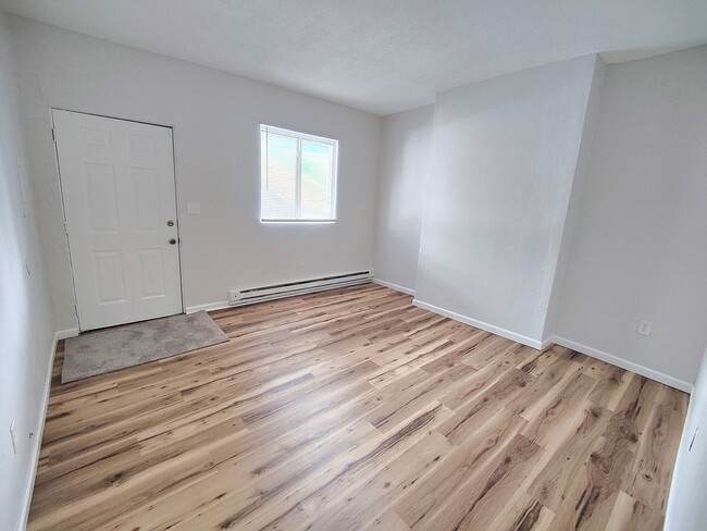 Building Photo - 2663 S 18th St