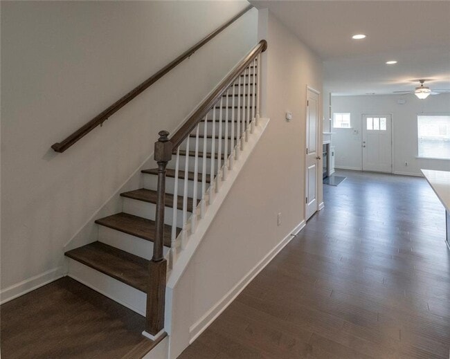 Building Photo - 898 Ambient Way