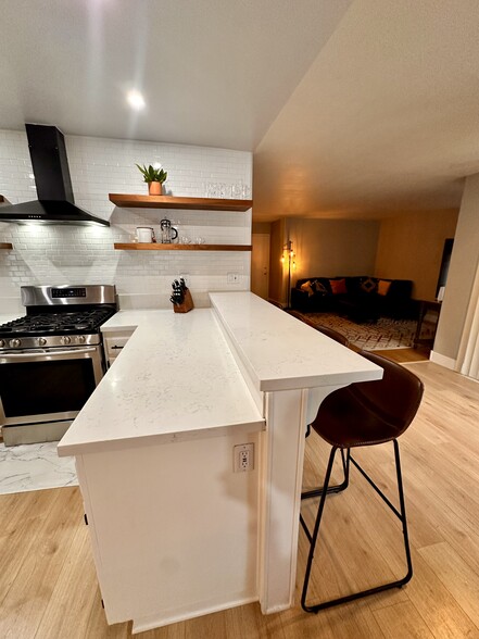 Building Photo - 23257 Joaquin Ridge Dr