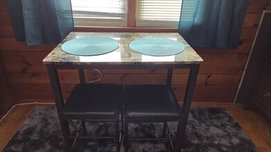 Building Photo - 1335 New Haven Rd