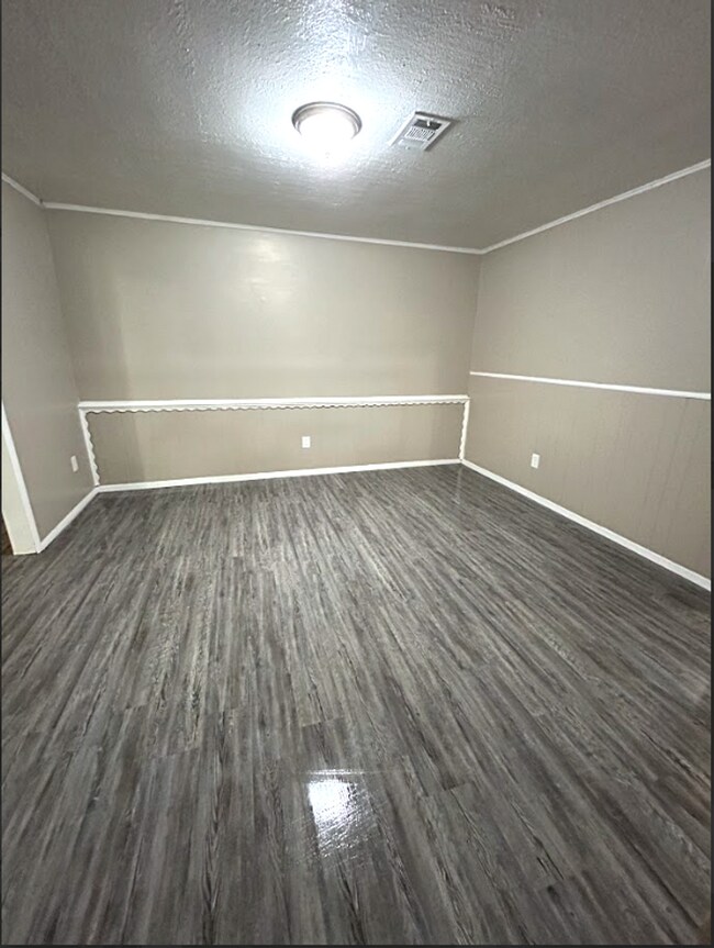 Building Photo - Spacious 5-Bedroom Home with Modern Updates and a Cozy Fireplace