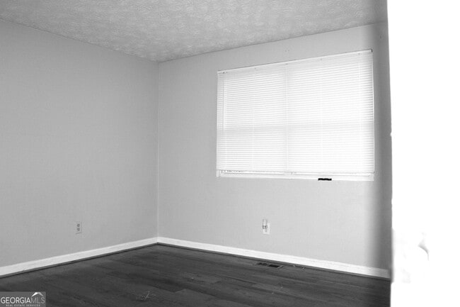 Building Photo - 5811 Calico Ct