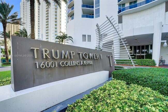 Building Photo - 16001 Collins Ave