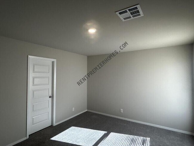 Building Photo - 29156 E 79th Pl S