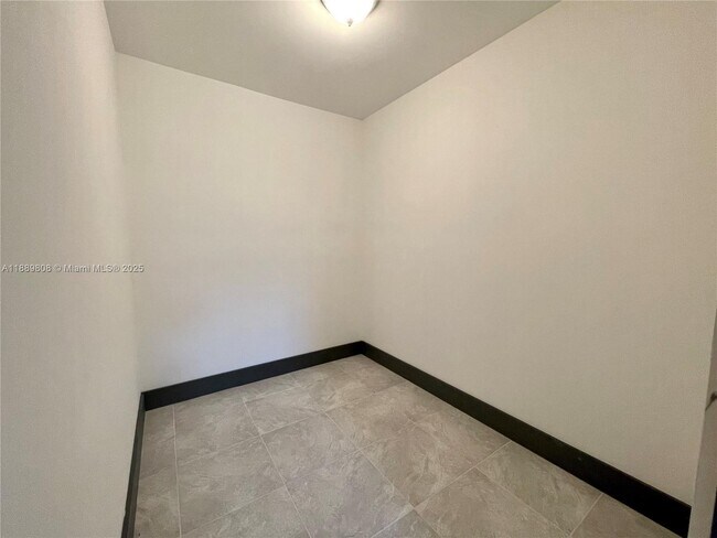 Building Photo - 11848 SW 213th St