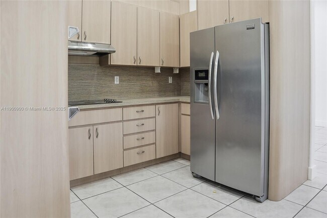 Building Photo - 19851 SW 79th Ave