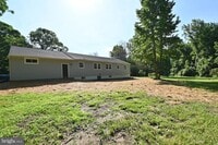 Building Photo - 7100 N Roxbury Mill Rd