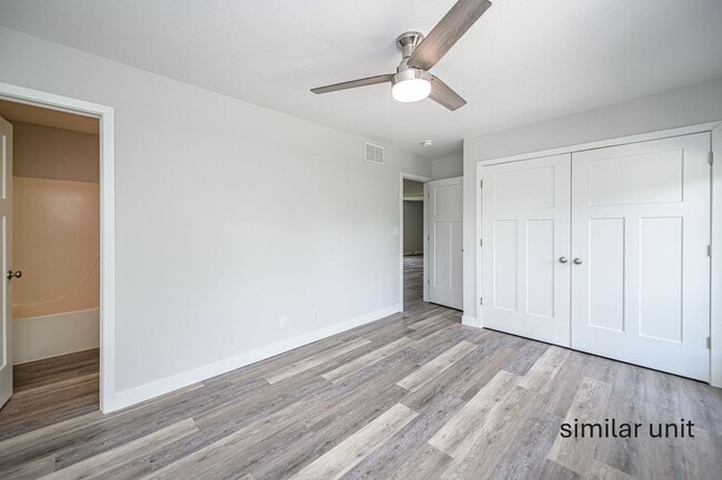 Building Photo - GEORGETOWN Duplex - SW Columbia – 3 Bed, 3...