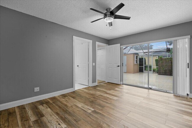Building Photo - 403 Sun Terrace Ct