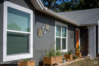 Building Photo - 1181 Lamplighter Dr NW