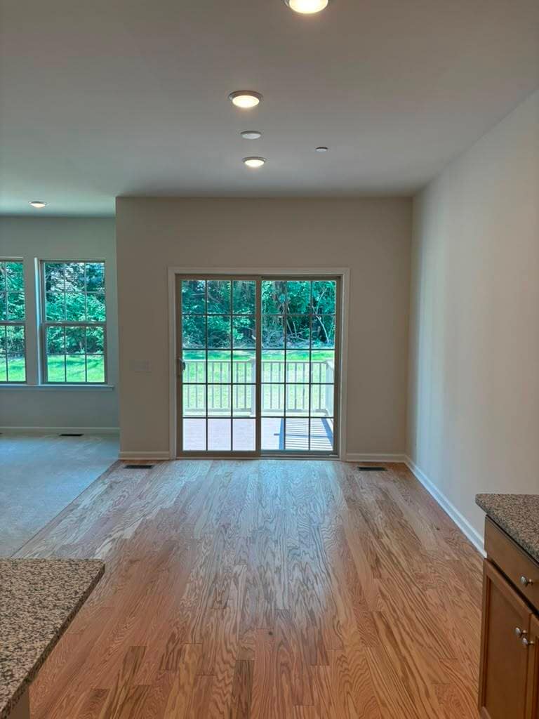 Building Photo - 112 S Buck Tavern Way