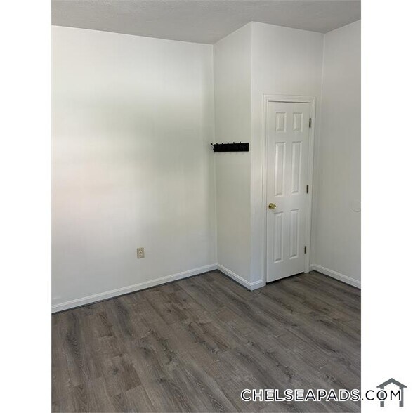 Building Photo - 95 Shurtleff St