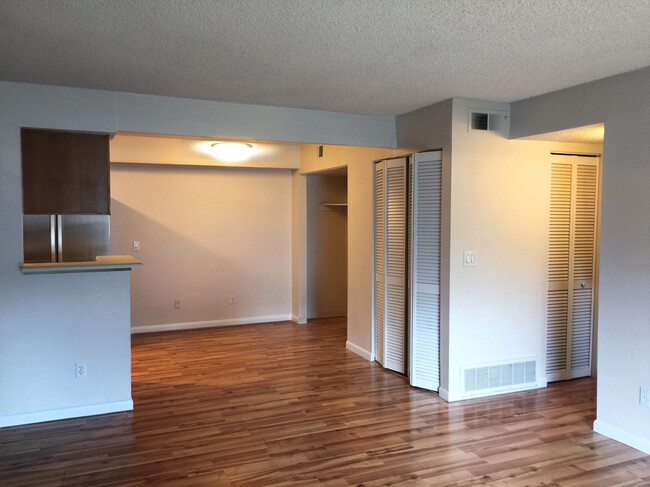 Dining Area - 341 S Wright St #108