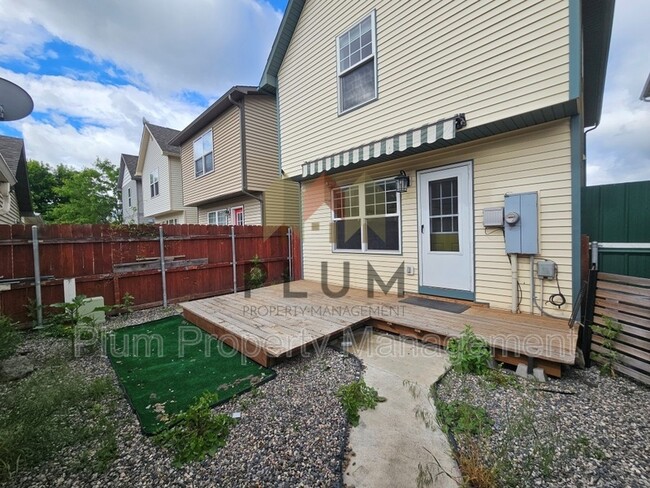 Building Photo - 1314 Bulwer St