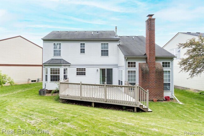 Building Photo - 3262 Woe-Be-Tide Ct