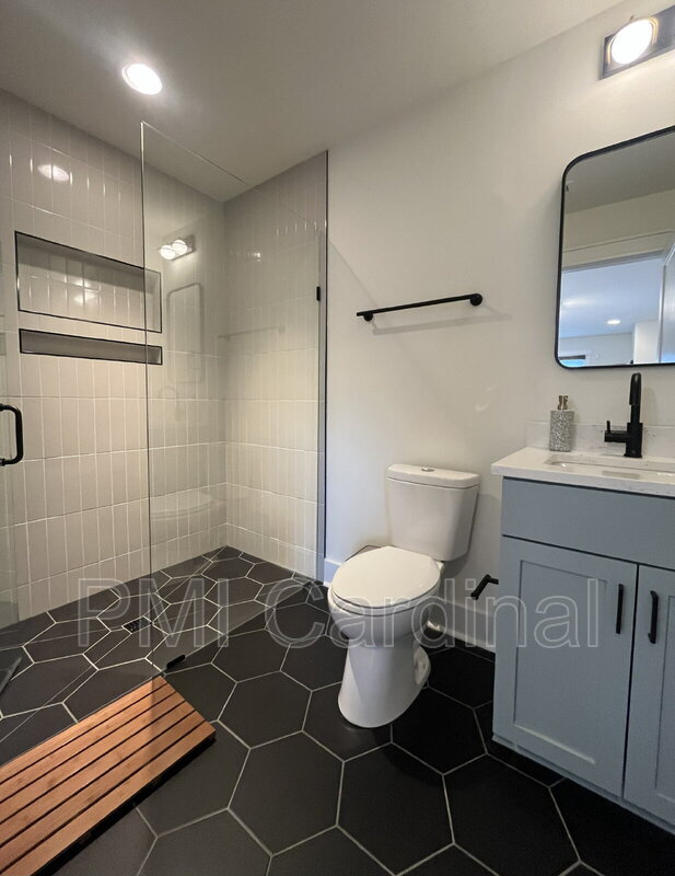 Building Photo - 3121 Colyer Pl