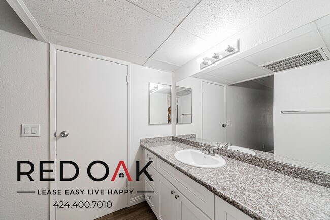 Building Photo - 17830 Sherman Way