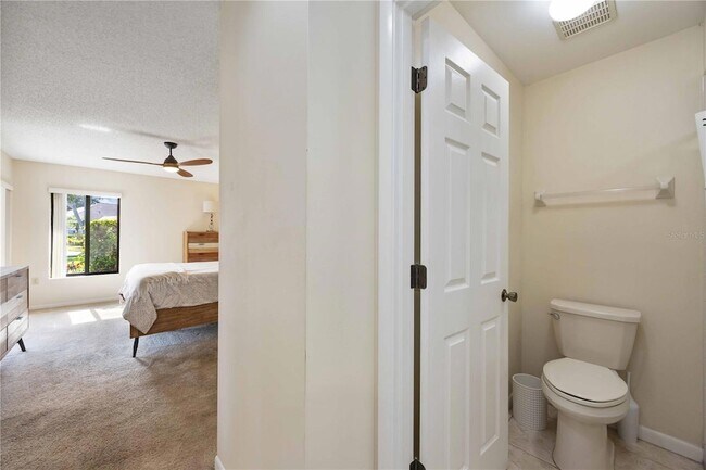Building Photo - 5370 Myrtle Wood