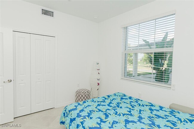 Building Photo - 5555 Double Eagle Cir