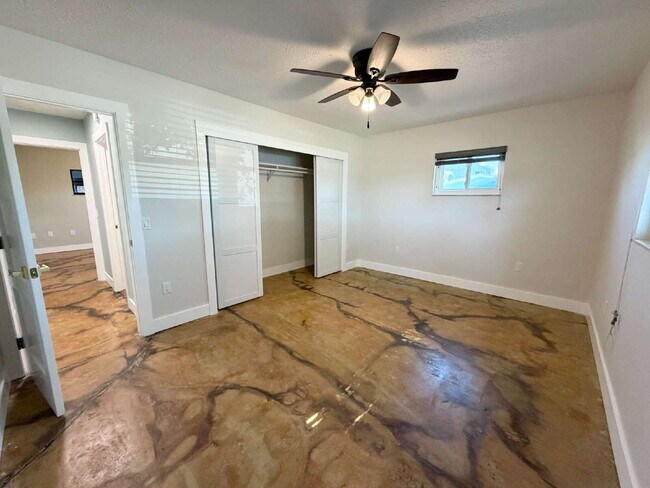 Building Photo - "Waterfront Home with Dock! 3-Bedroom Oasis with 2 Baths and 1,800 Sq Ft of Comfort in Hudson, FL!"