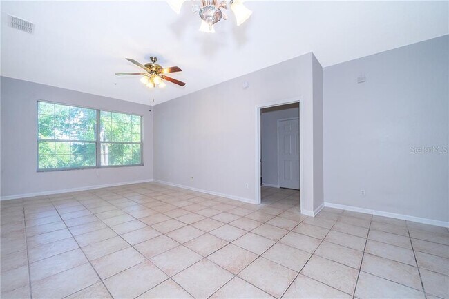 Building Photo - 7135 Yacht Basin Ave