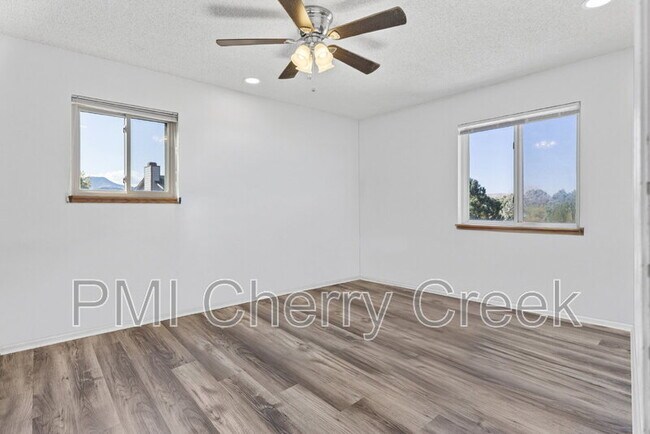 Building Photo - 11883 W Marlowe Pl