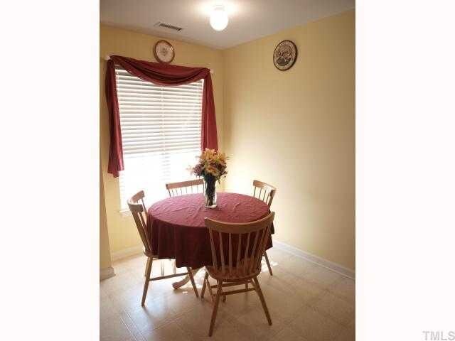 Building Photo - 3 Bedroom Townhouse In Wakefield with 1 Car Garage