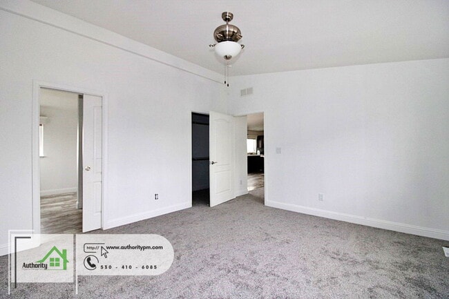 Building Photo - 18848 Lorina Dr