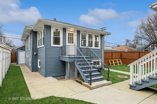 Primary Photo - 1127 Hannah Ave