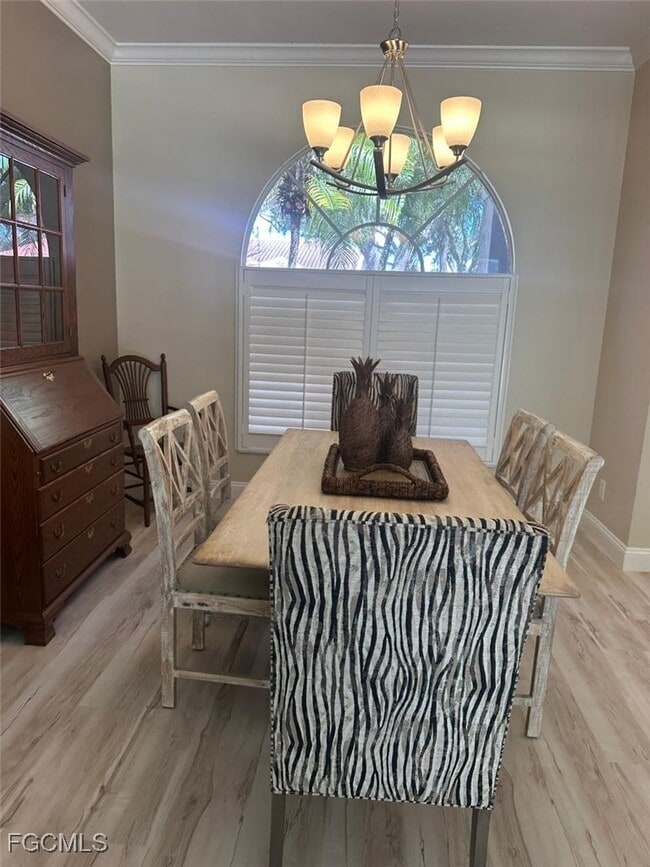 Building Photo - 8850 Creek Run Dr