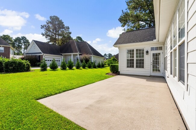 Building Photo - Harvest Home