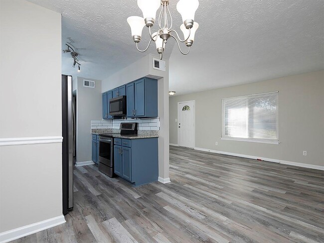 Building Photo - 3874 Mulkey Cir SW