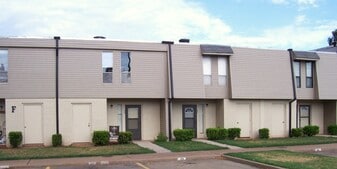 Building Photo - 1400 N Perkins Rd