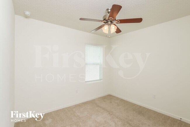 Building Photo - 980 Newton Cir