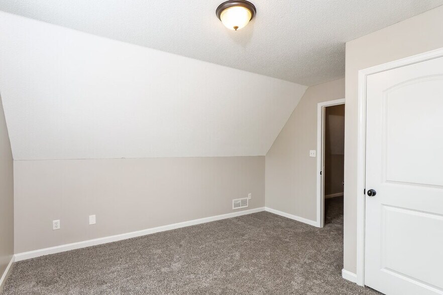 Building Photo - 4315 Markston Dr