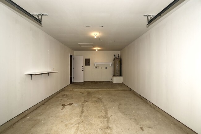 Building Photo - GREAT LOCATION: 1604 & SHAENFIELD  |  3 BE...