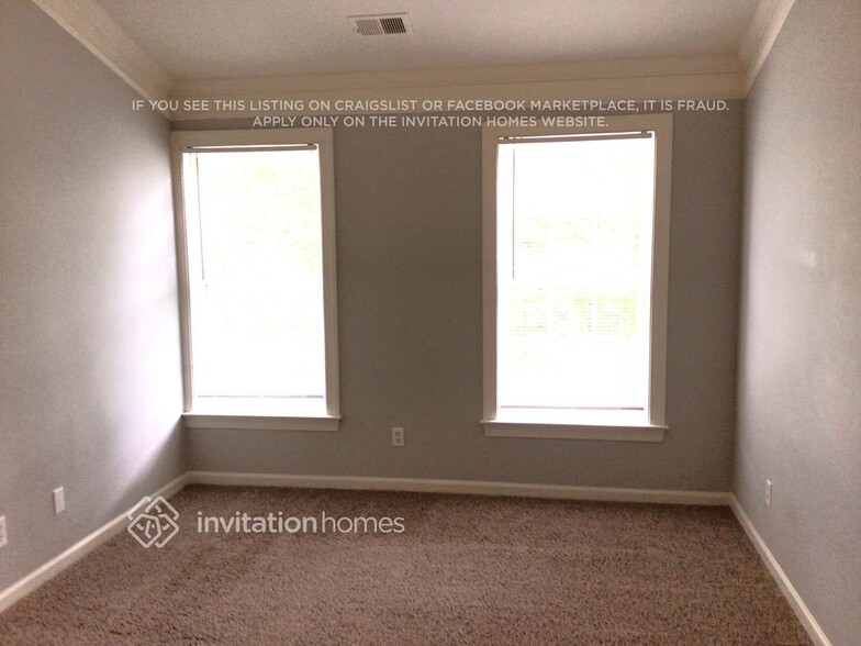 Building Photo - 5310 Peachwood Dr